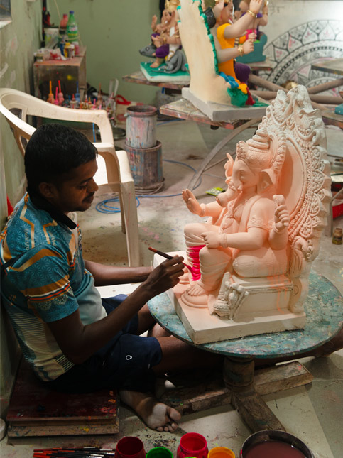 Idol painting process – Beautiful Homes