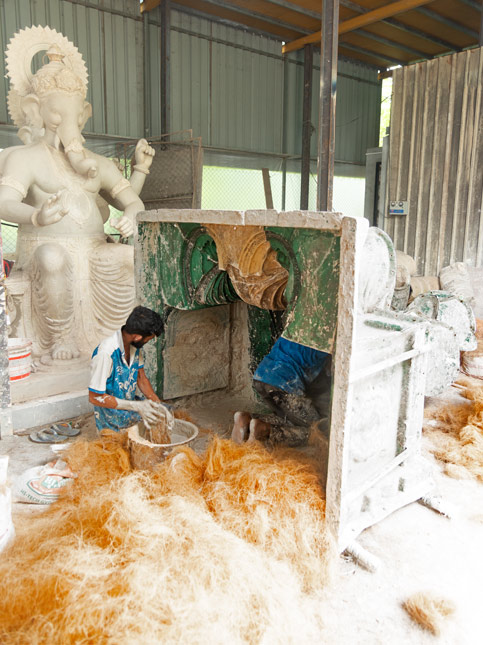 Large idol moulding – Beautiful Homes