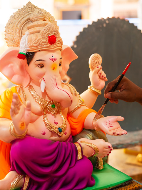 Painting idol jewellery – Beautiful Homes