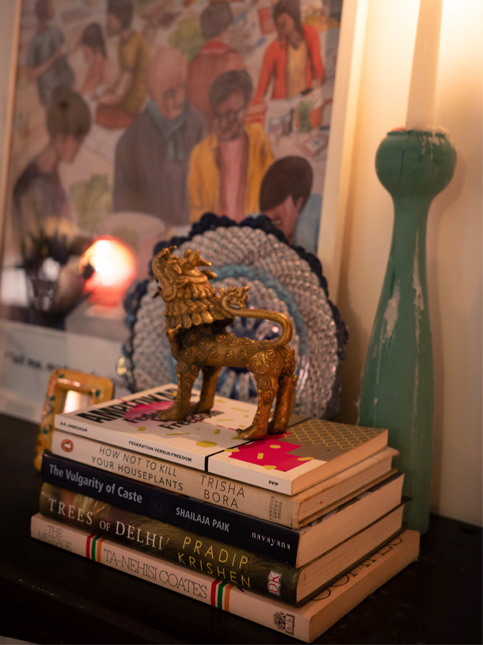 Nepali brass lion from the 1970s displayed in home – Beautiful Homes