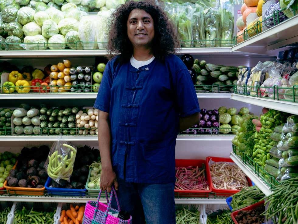 Sreepathy Paliath shopping for fresh vegetables at a grocery store – Beautiful Homes