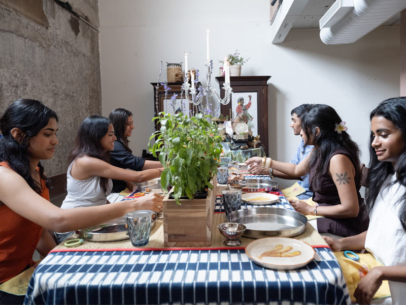 For Reddy, a sit-down meal creates the most connection, with the table set to keep everyone within view – Beautiful Homes