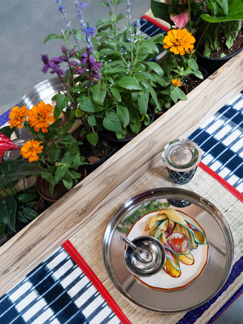 Reddy turns to potted plants this season, a simple way to bring joy to the table while keeping the arrangement reusable – Beautiful Homes