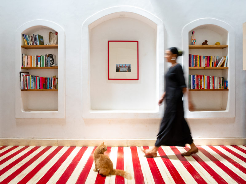 Red striped floor inspired by Mexico trip – Beautiful Homes