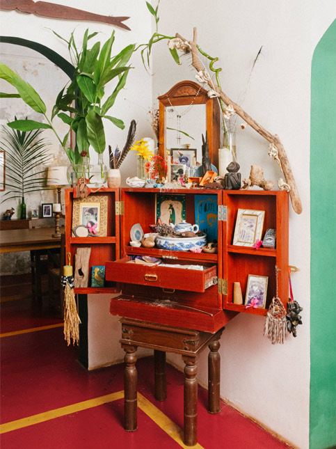 Svabhu’s altar of memory and ecology – Beautiful Homes