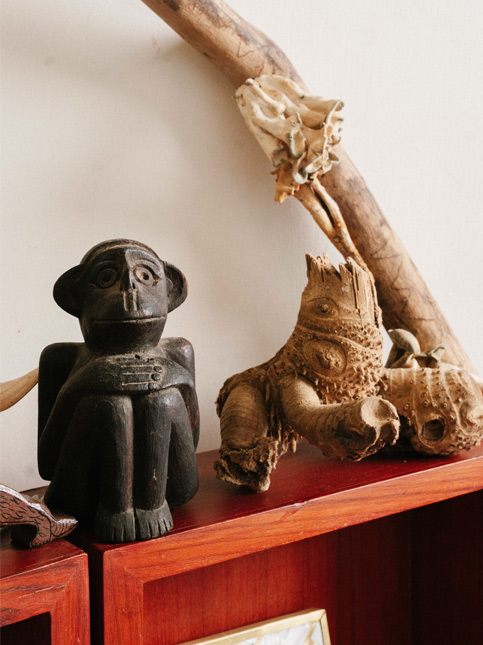 Shelf reflecting memory and ritual – Beautiful Homes