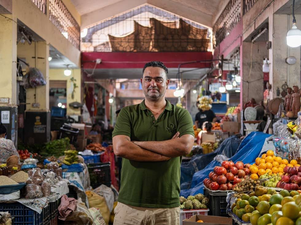 Chef Avinash Martins in Margao market – Beautiful Homes