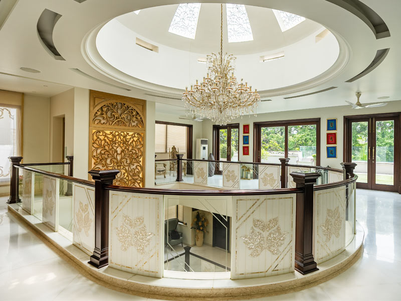 Landing with dome and chandelier – Beautiful Homes