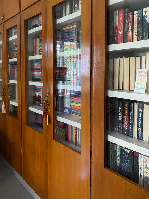 Self-published books on Anna’s shelf – Beautiful Homes