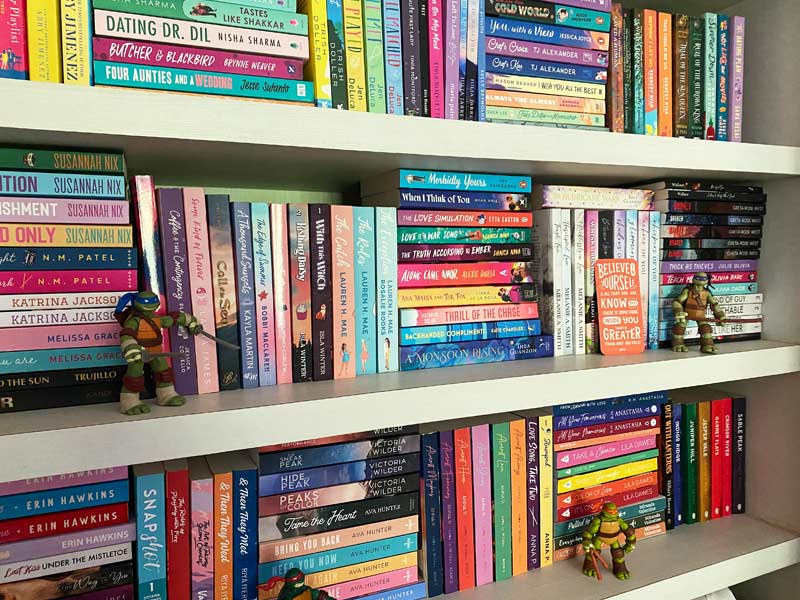 Self-published books on Anna’s shelf – Beautiful Homes