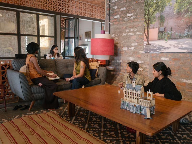 Familiar studio supporting shared thinking – Beautiful Homes