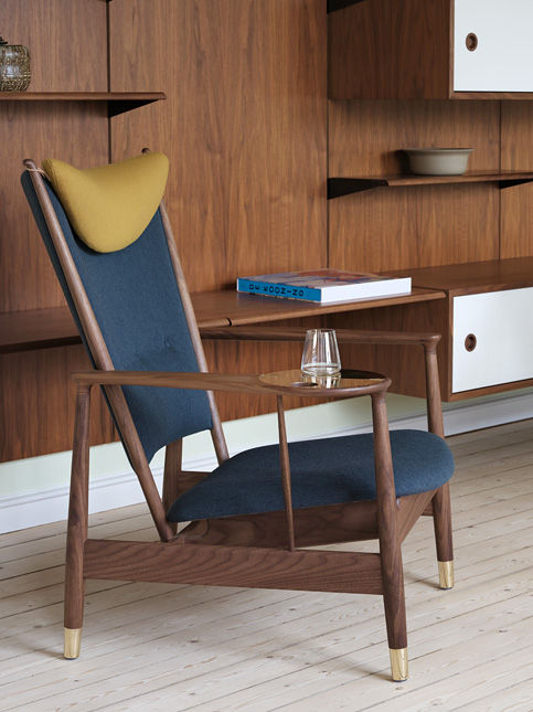 Finn Juhl Whisky Chair with sculptural arms – Beautiful Homes