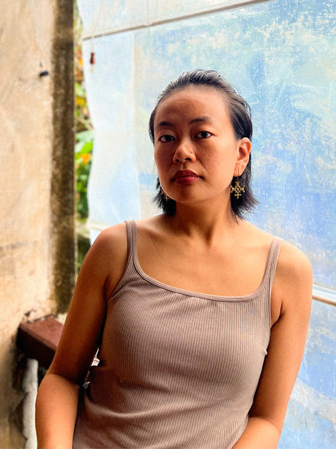 Portrait of artist Menty Jamir – Beautiful Homes