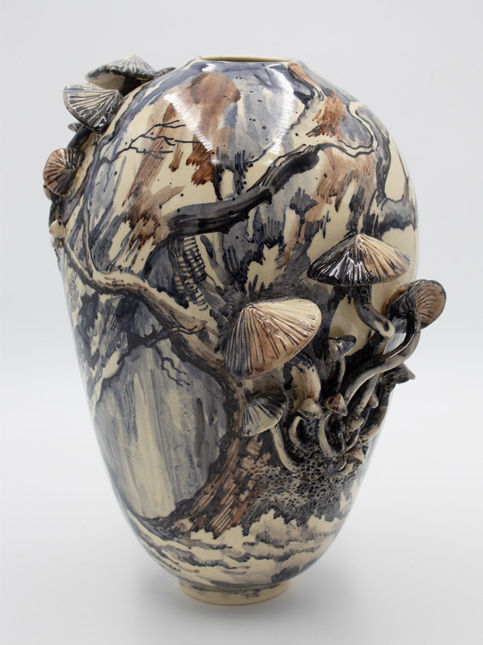 Sudipta Saha ceramic vase with mushroom motifs – Beautiful Homes