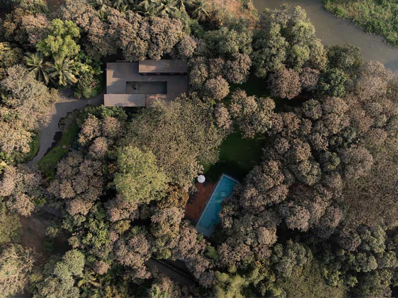 Copper House II beside Chondi River in forested Alibaug landscape - Beautiful Homes
