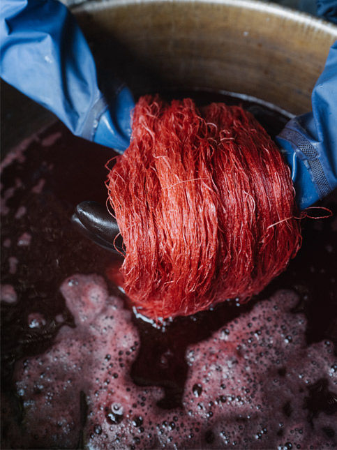 Red dyed silk yarn with madder and sappanwood at Ganga Maki - Beautiful Homes