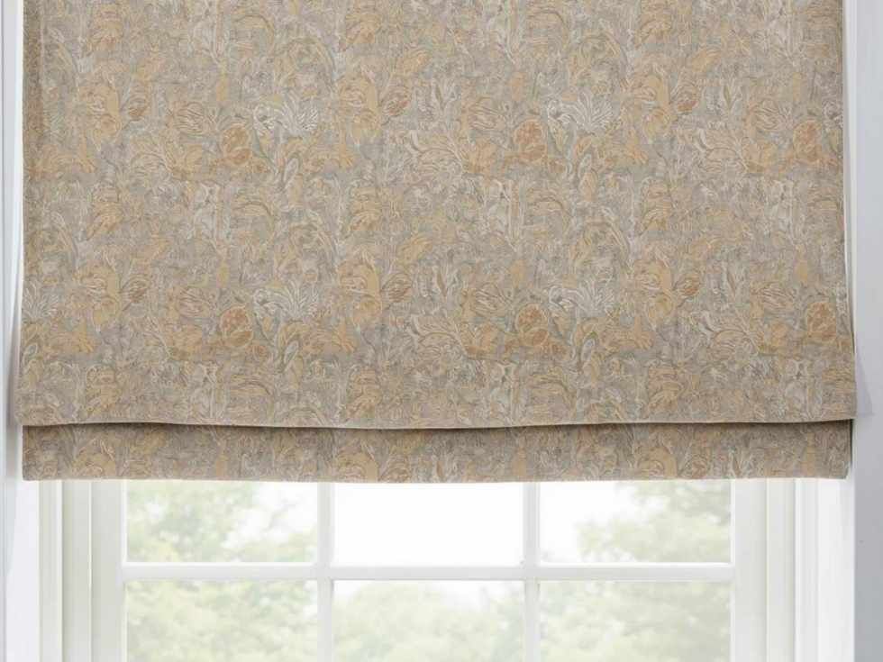 Contemporary relaxed roman curtains - Beautiful Homes