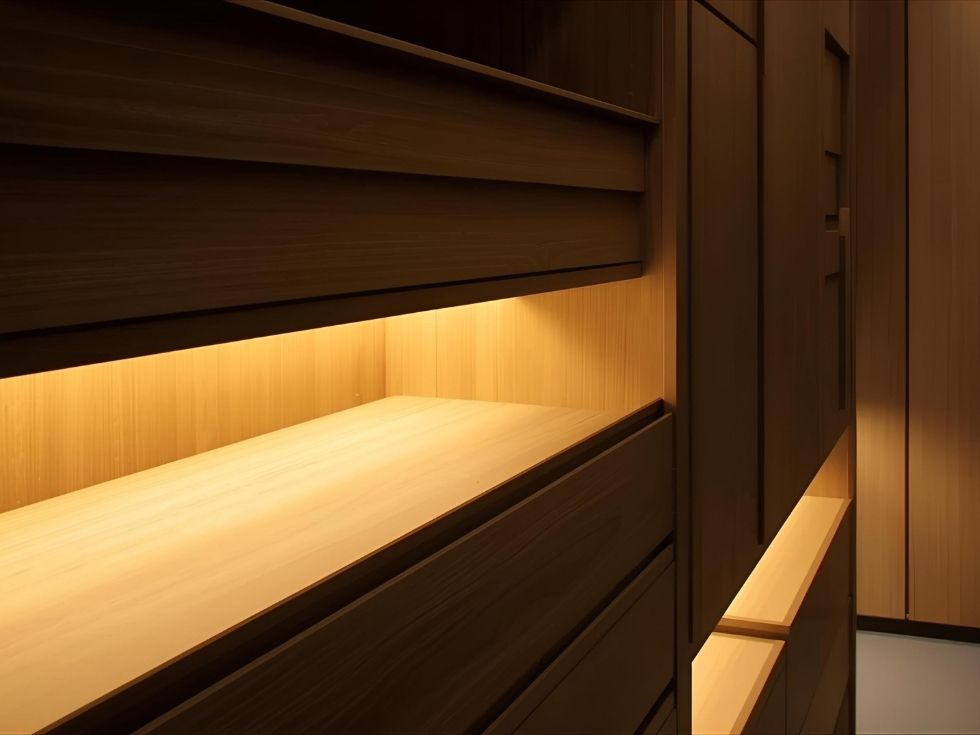 Contemporary wardrobe design with sensor lights - Beautiful Homes