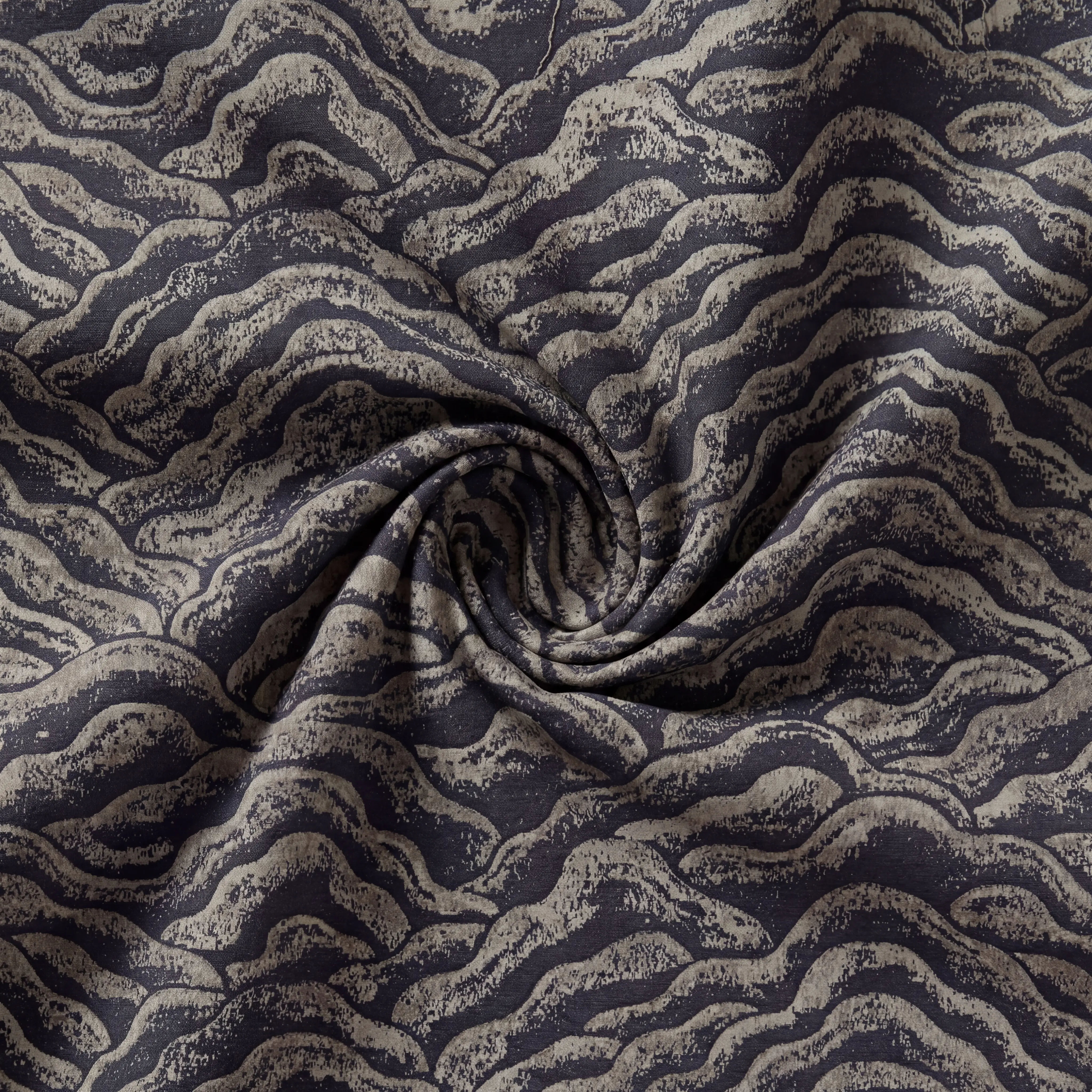 Aruna Midnight