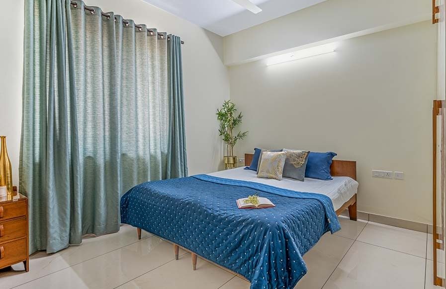 A minimal and traditional bedroom in a white color palette the finest aesthetic sensibility - Beautiful Homes