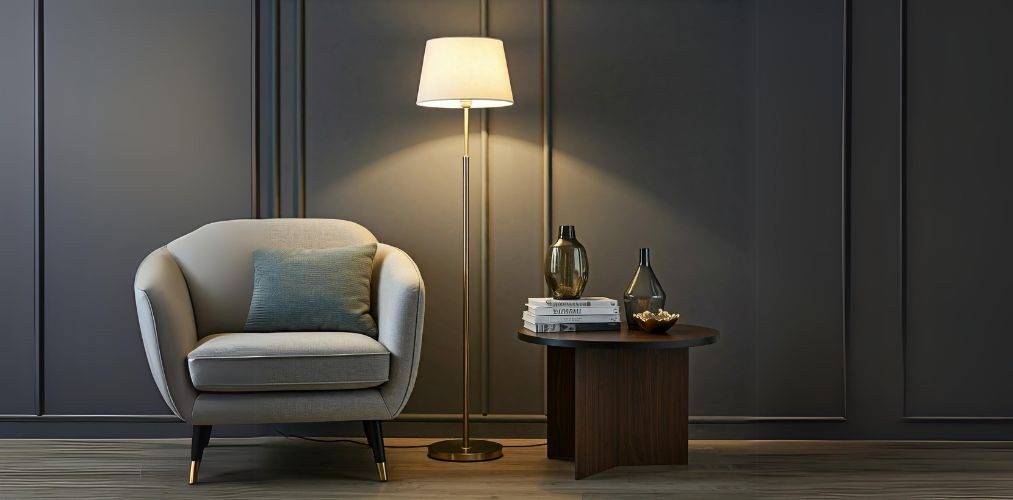Modern living room with floor lamp - Beautiful Homes