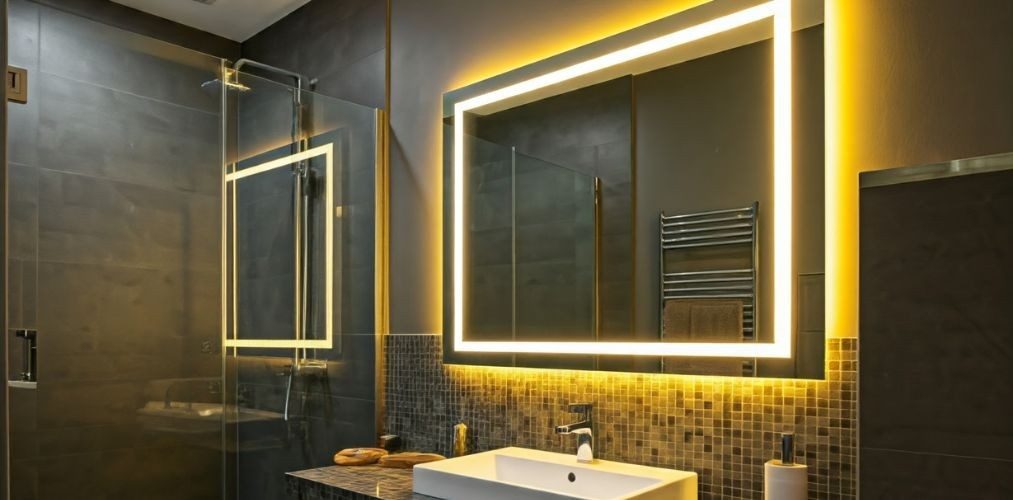 Yellow LED light for a rectangular mirror in bathroom - Beautiful Homes