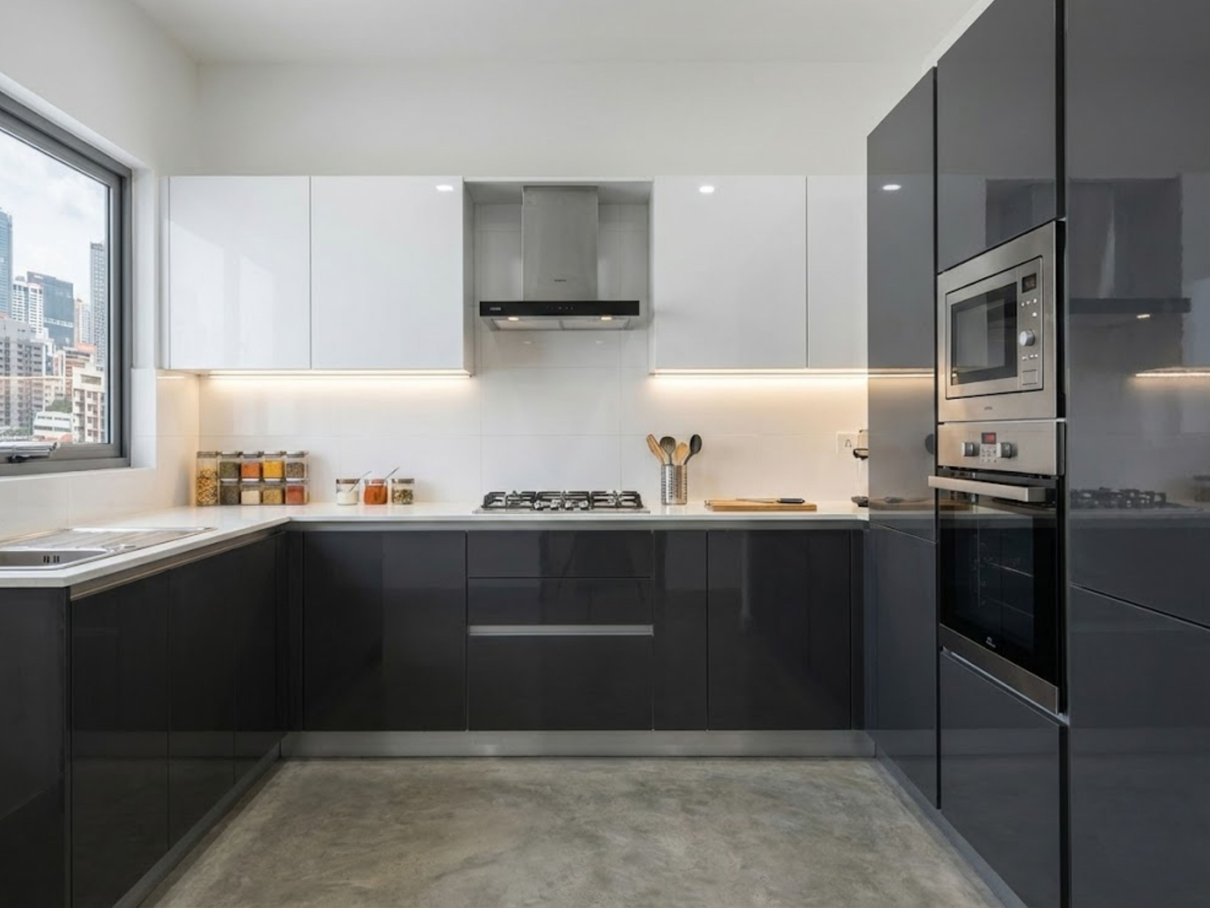 Modern kitchen with L-shaped design and glossy cabinets - Beautiful Homes