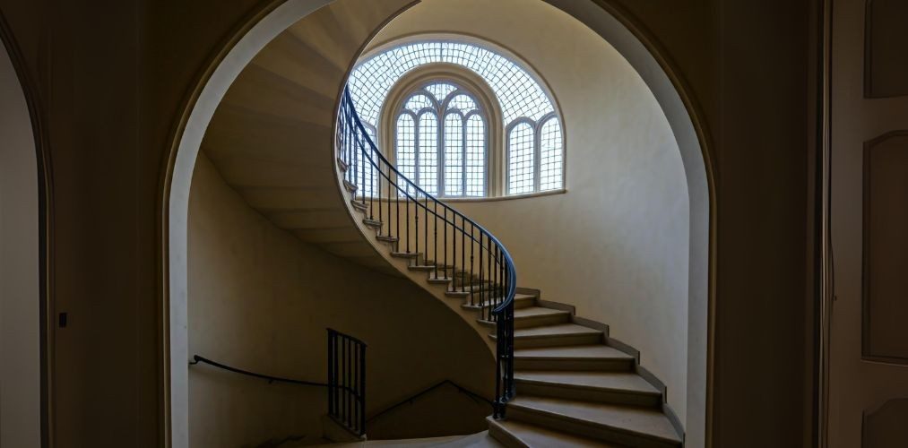 Spiral staircase with metal railing - Beautiful Homes