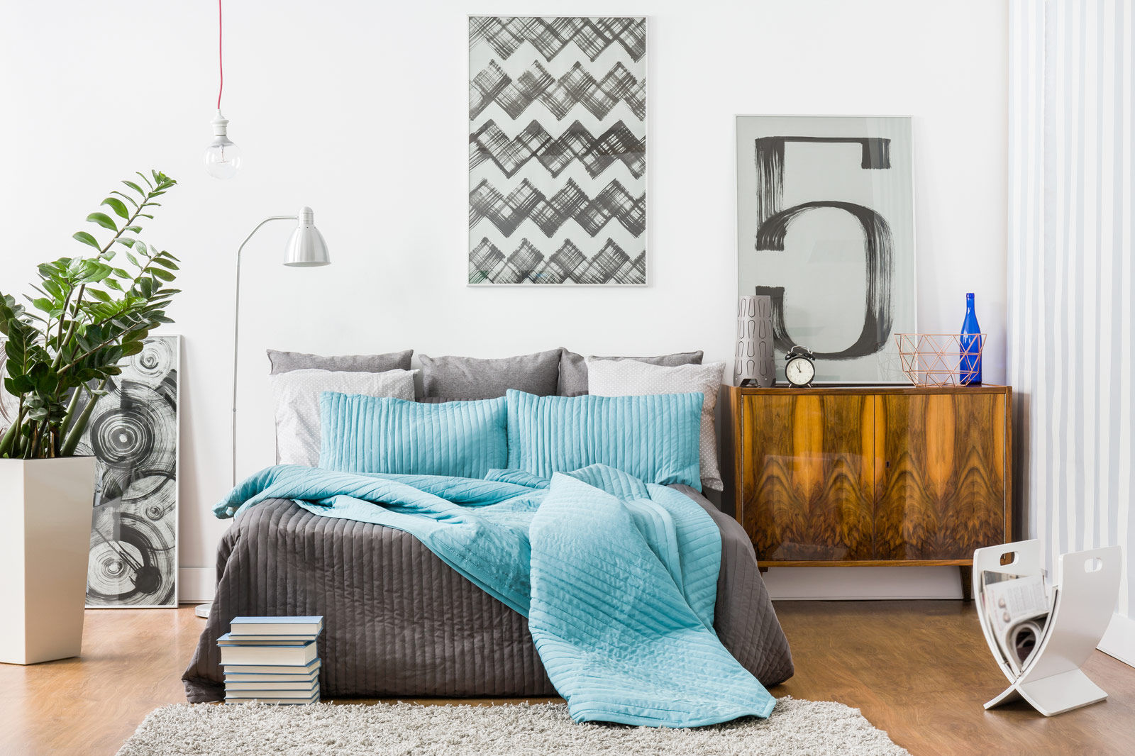 Bedroom Furniture Design Ideas With Night Stand and Chest Of Drawers - Beautiful Homes