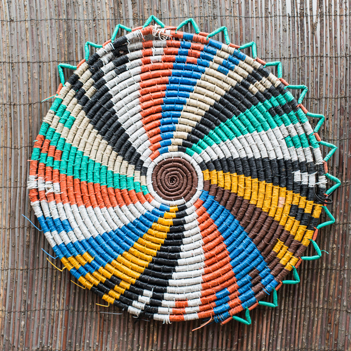 Home design accessories made in simple geometric shapes - Beautiful Homes