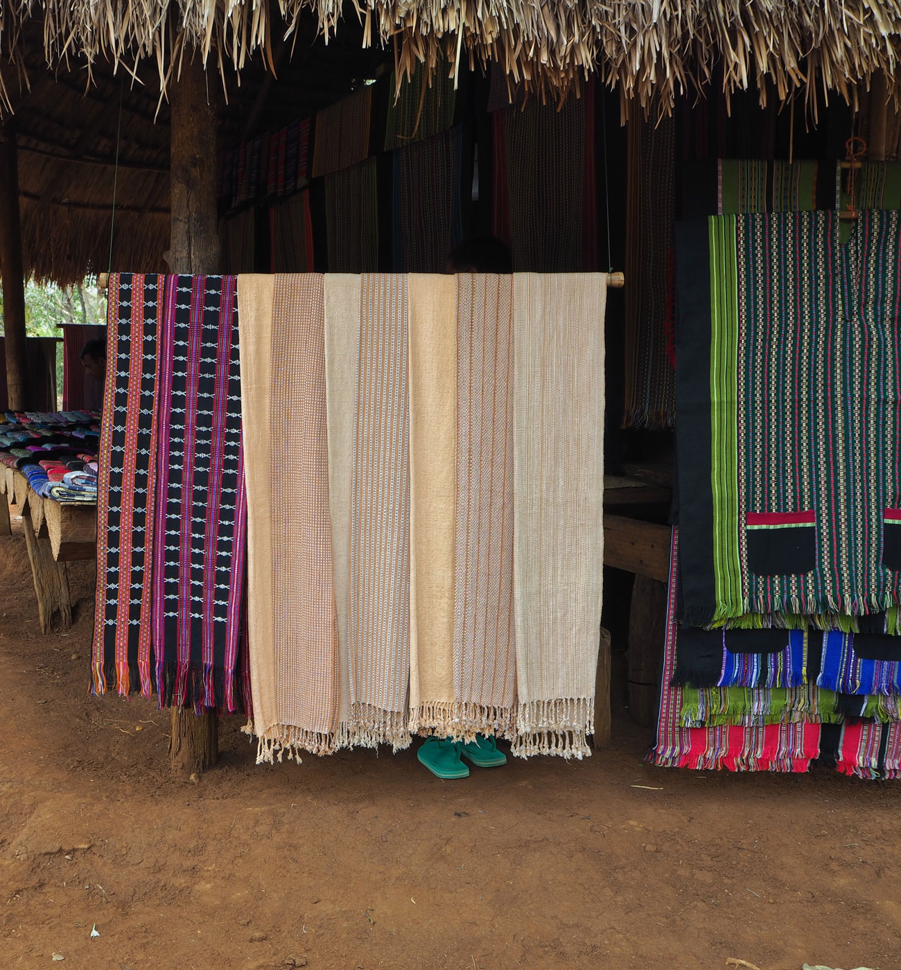 Create a bright boho chic look for home interiors - Beautiful Homes