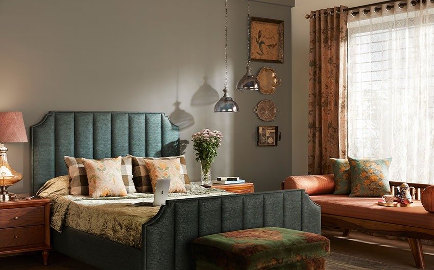 Metallic highlights & accents can enliven a muted space in your bedroom - Beautiful Homes