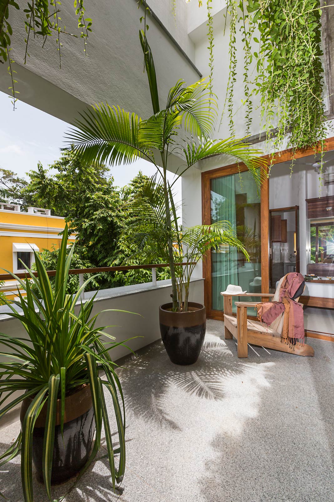 Light tonal colour small balcony design - Beautiful Homes