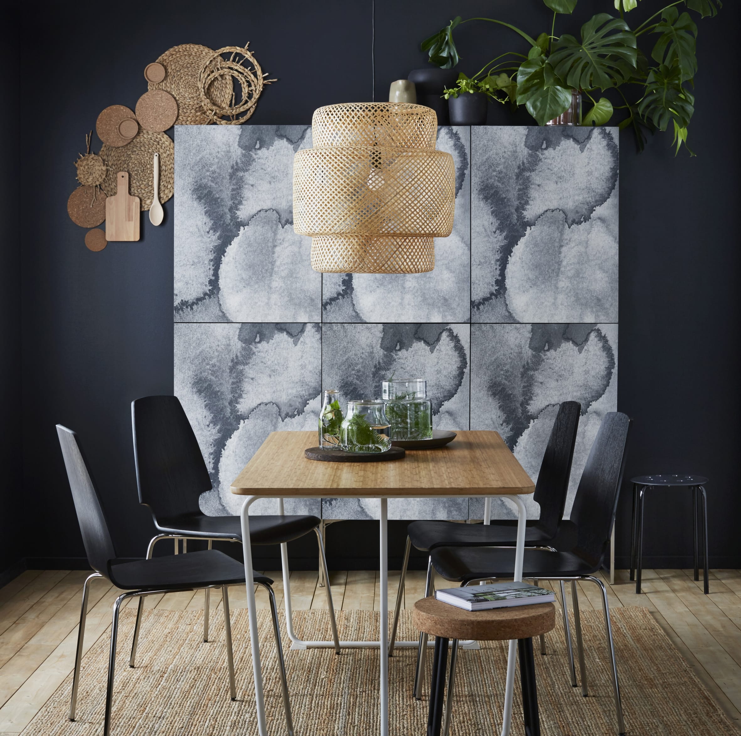 wallpaper on a smaller panel