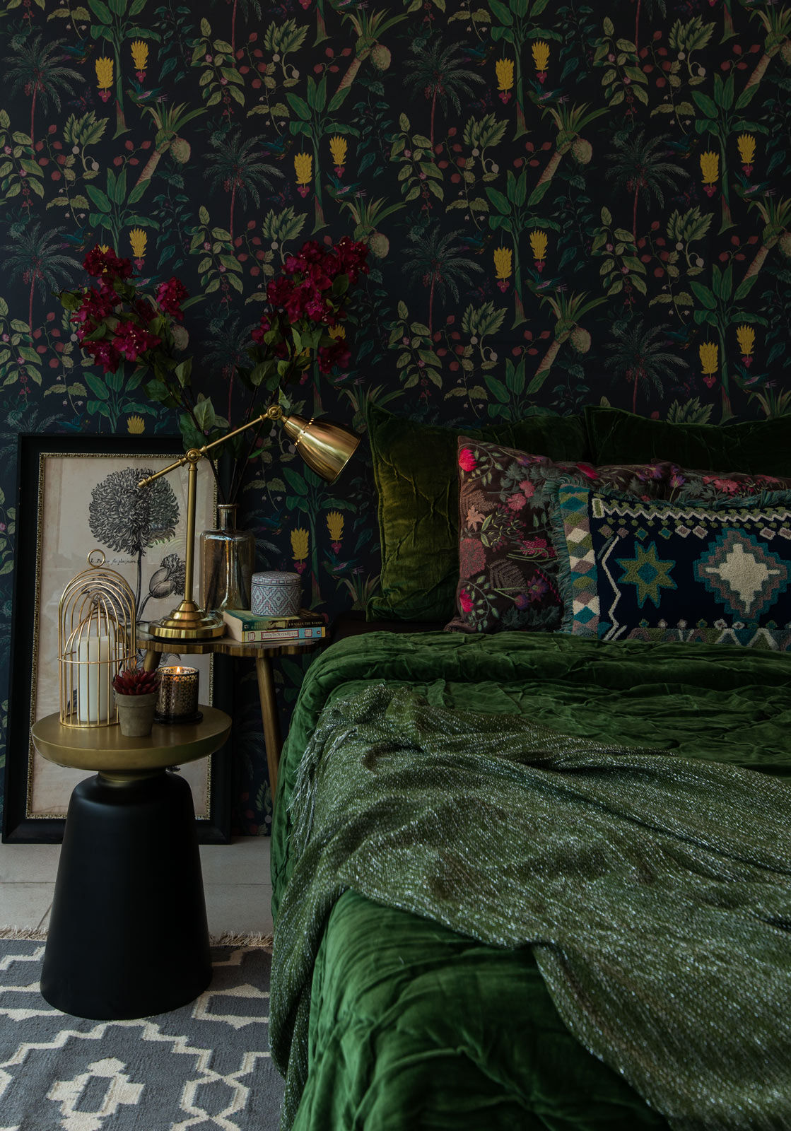 Smaller Bedside Table Designs With Golden Colour Table Lamp - Beautiful Homes