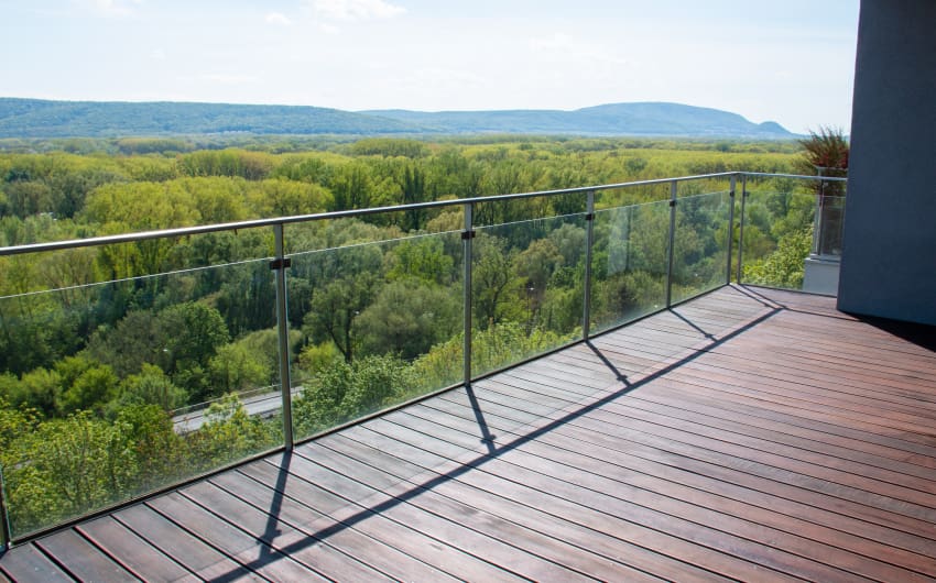 Glass railing design ideas to beautify your balcony this monsoon - Beautiful Homes