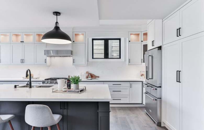 Modern white & grey kitchen interior design - Beautiful Homes