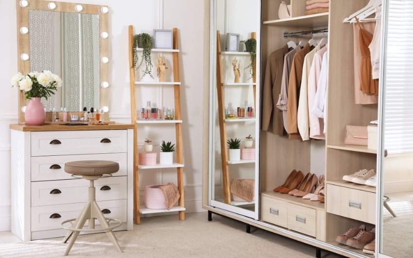 5 Magnificent Wardrobe With Dressing Table Design Ideas for 2022