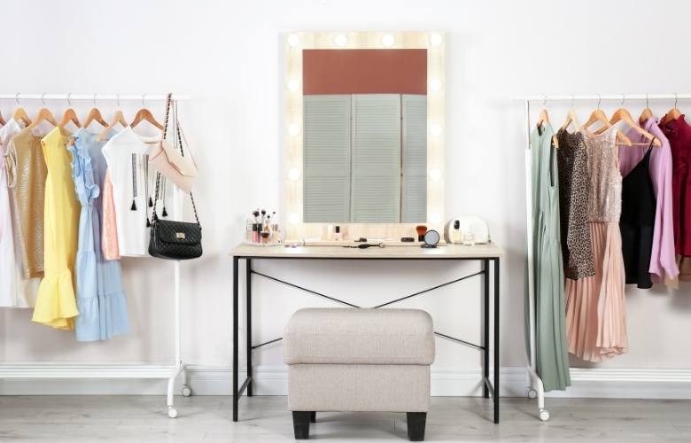 Wardrobe design with dressing table for small bedroom - Beautiful Homes