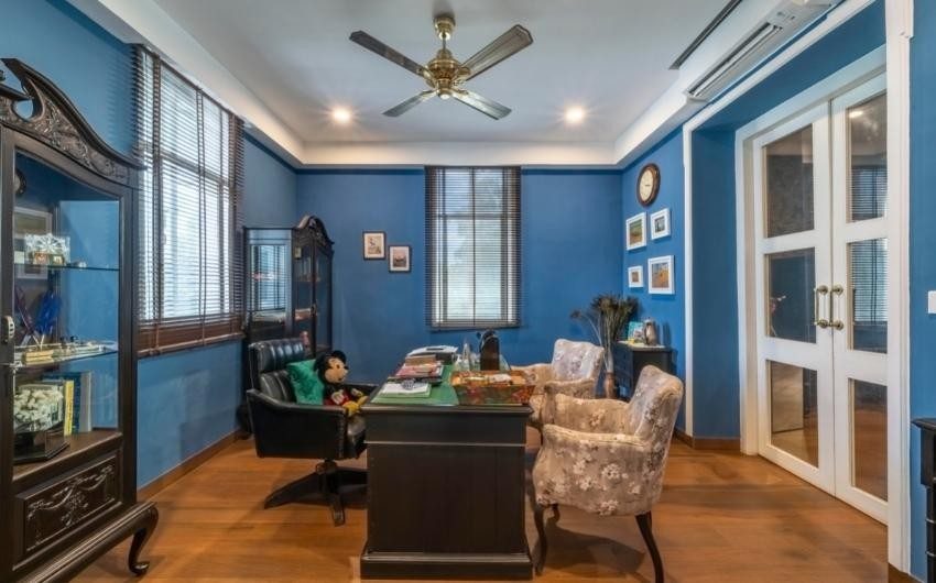 Chic wooden flooring for the living room design - Beautiful Homes