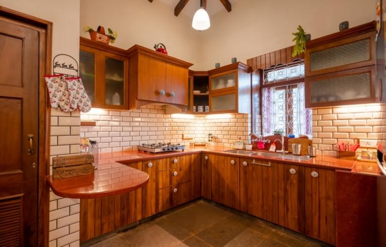 Vintage wooden l shaped modular kitchen design layout - Beautiful Homes