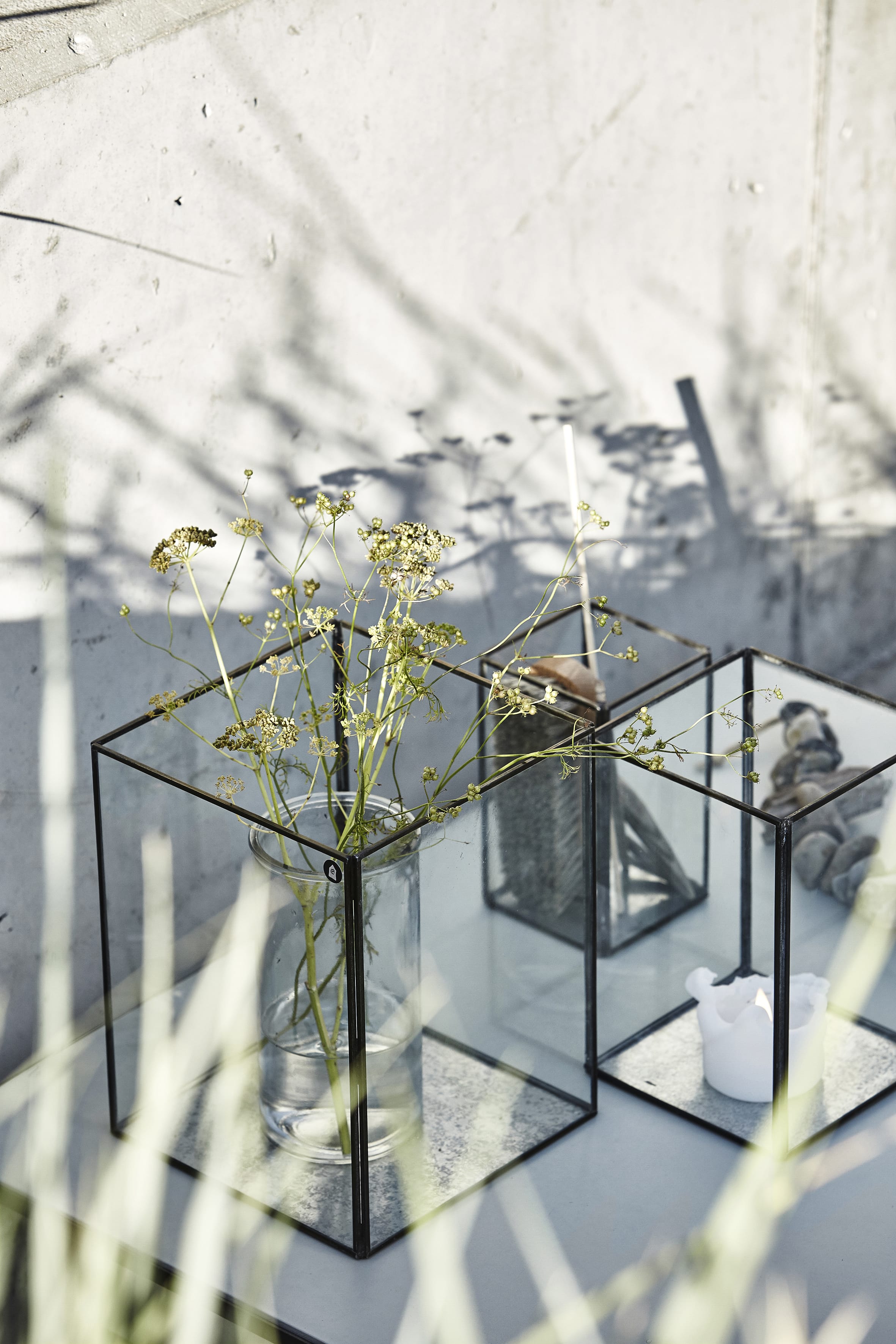 Tealight holders for a stylish table accessories - Beautiful Homes