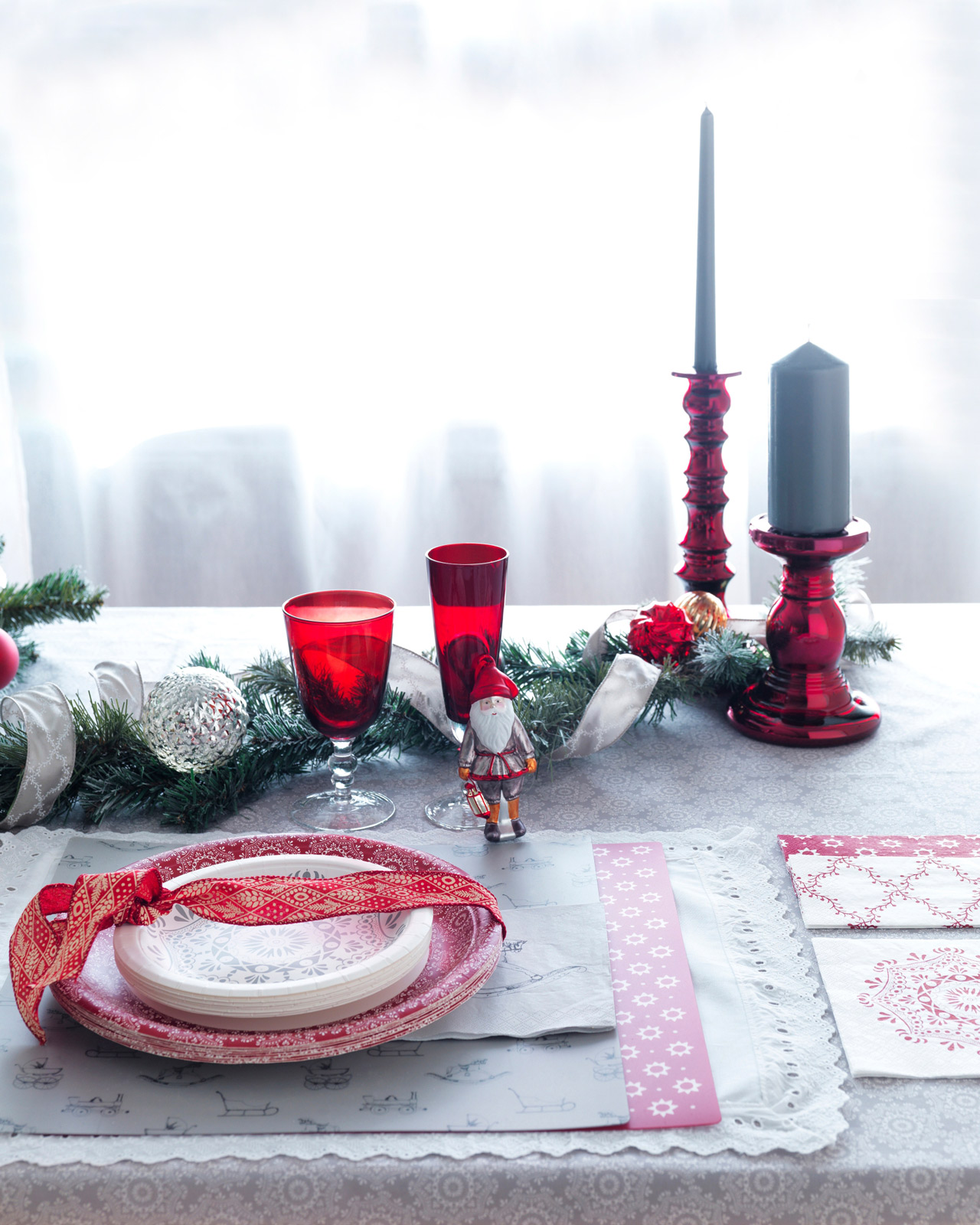 Table Setting for Festive Season - Beautiful Homes
