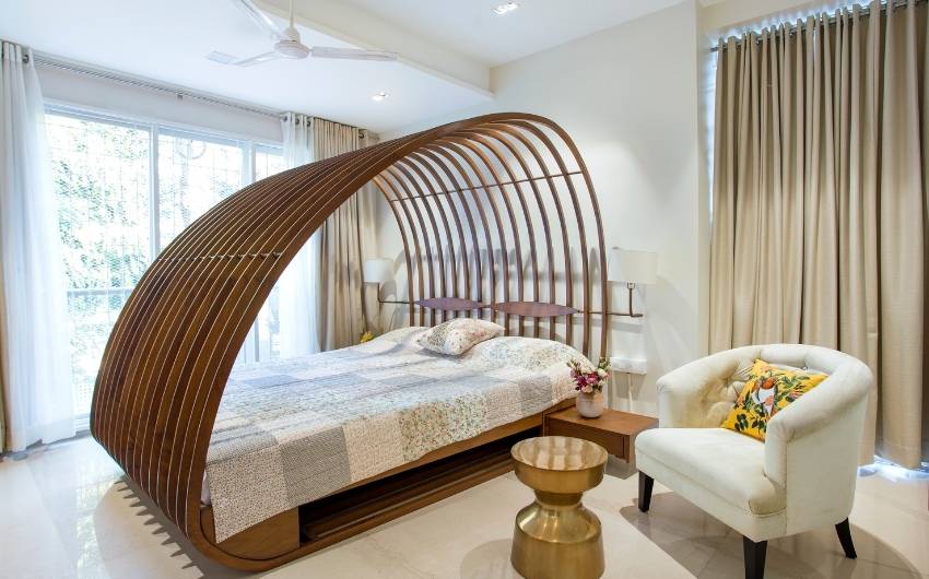Designer wooden bed for the bedroom design - Beautiful Homes