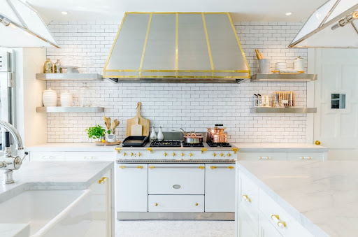 Modular kitchen dimensions for the brick pattern kitchen backsplash - Beautiful Homes