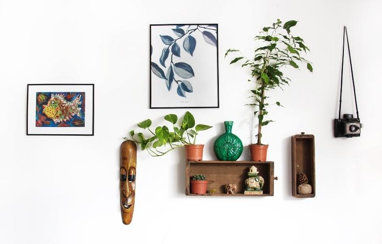 Easy clean paint finish on the wall for stain removal  - Beautiful Homes