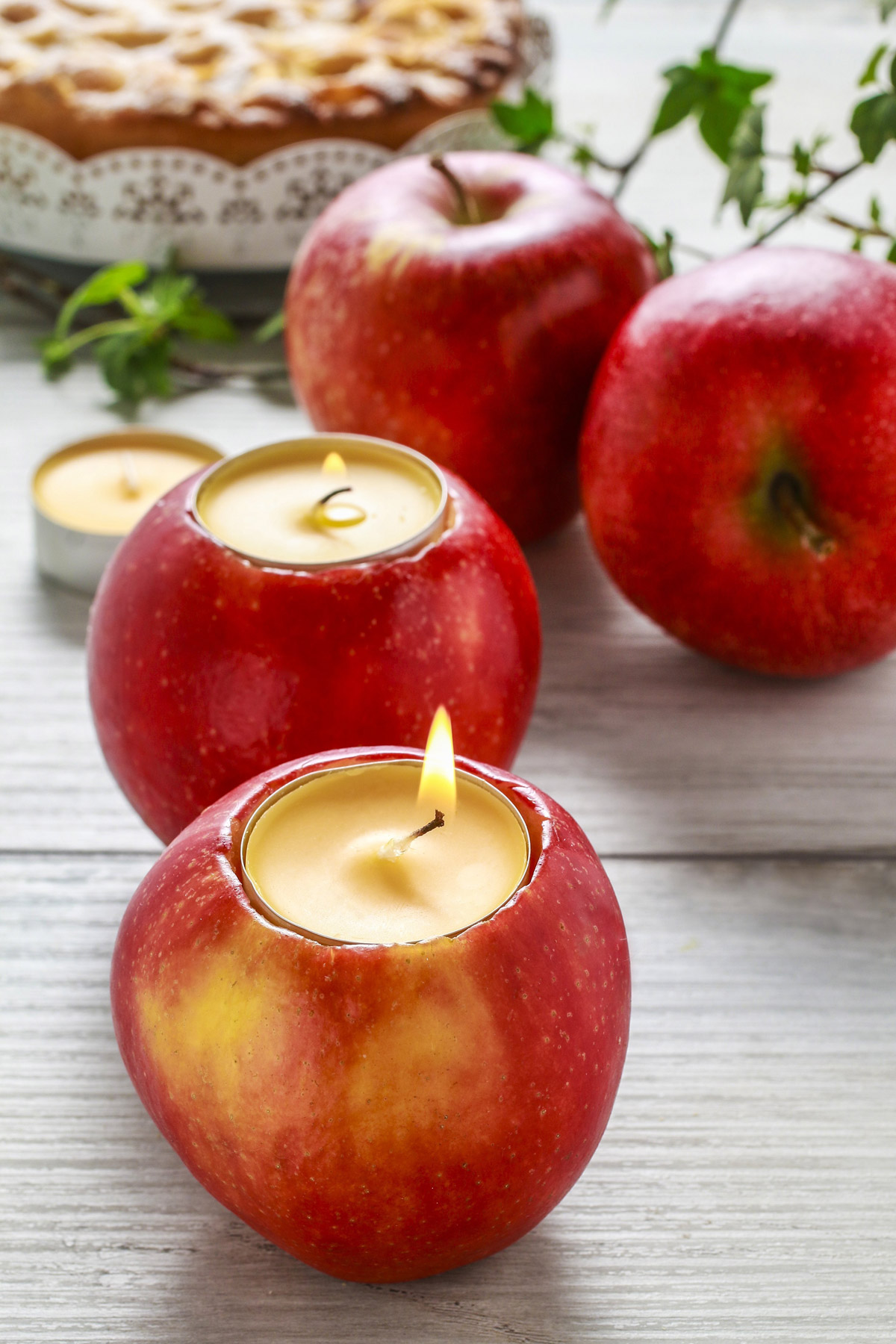 Use apples to turn them into candles for house decoration- Beautiful Homes