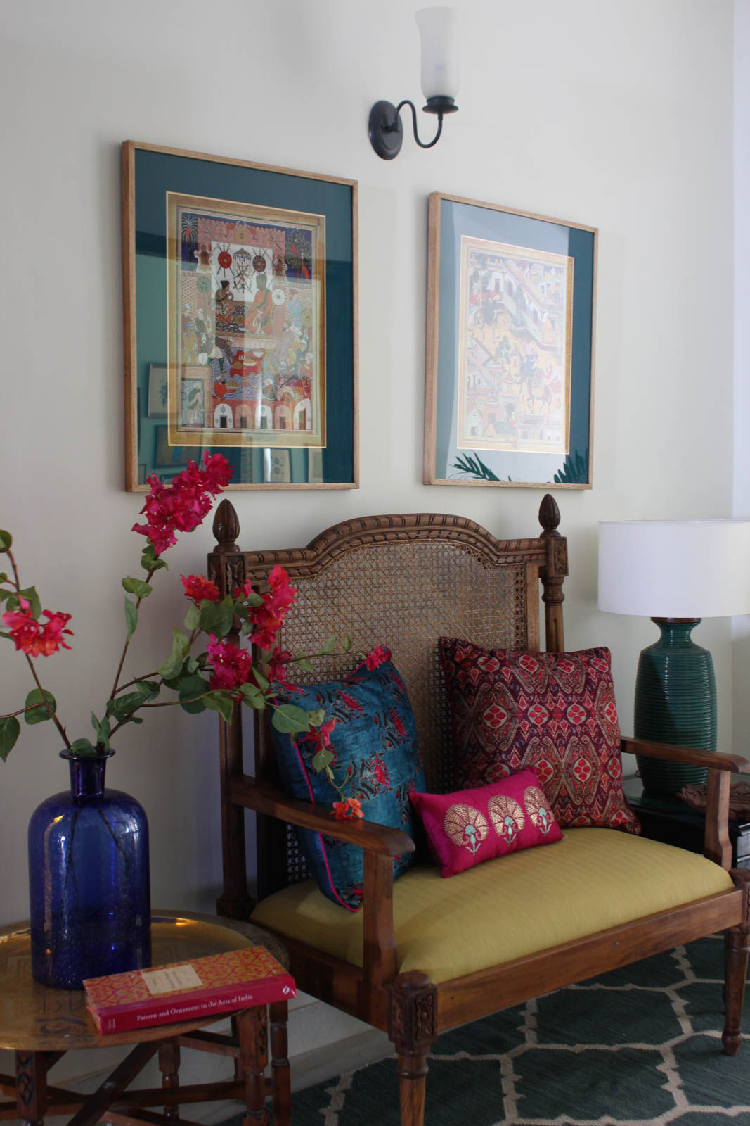 The Upholstery in the Living Room - Beautiful Homes