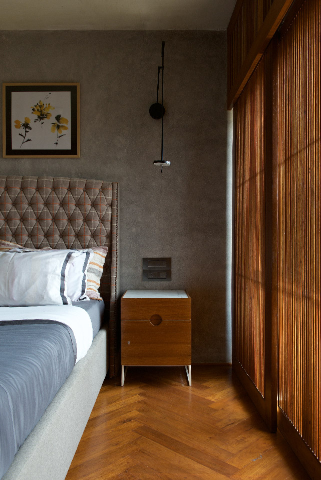 The faceted plywood and polished IPS finished bedroom walls - Beautiful Homes