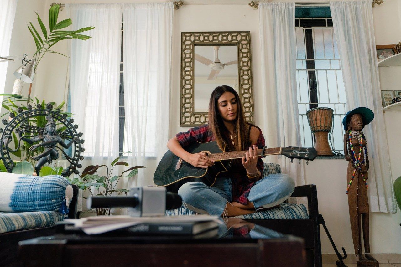 Monica Dogra's home in Mumbai is as free spirited as her - Beautiful Homes